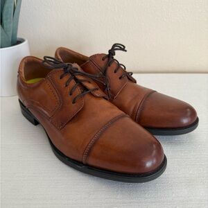 Florsheim Tan Leather Comfortech Oxfords